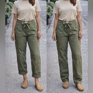 Gap Cargo Pants (size‎ 6) green rollup pants